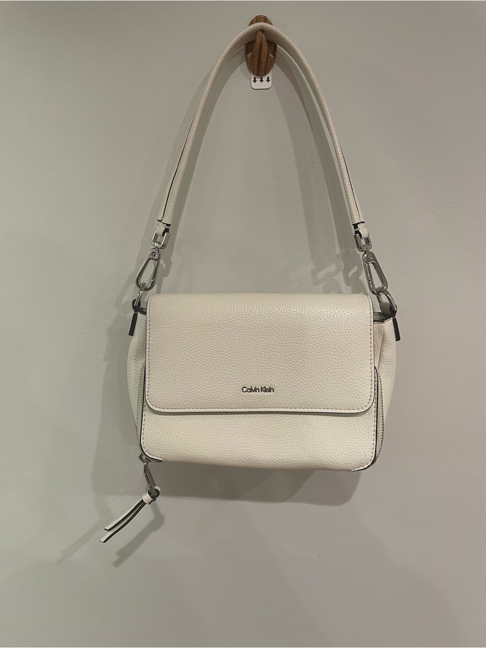 Calvin Klein Leather Handbag Crossbody Top Handle Light Gray Silver 10x7